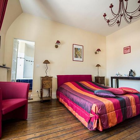 Le Relais De St Martin Panzió Rilly-la-Montagne Kültér fotó