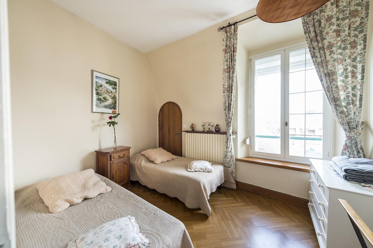 Le Relais De St Martin Panzió Rilly-la-Montagne Kültér fotó