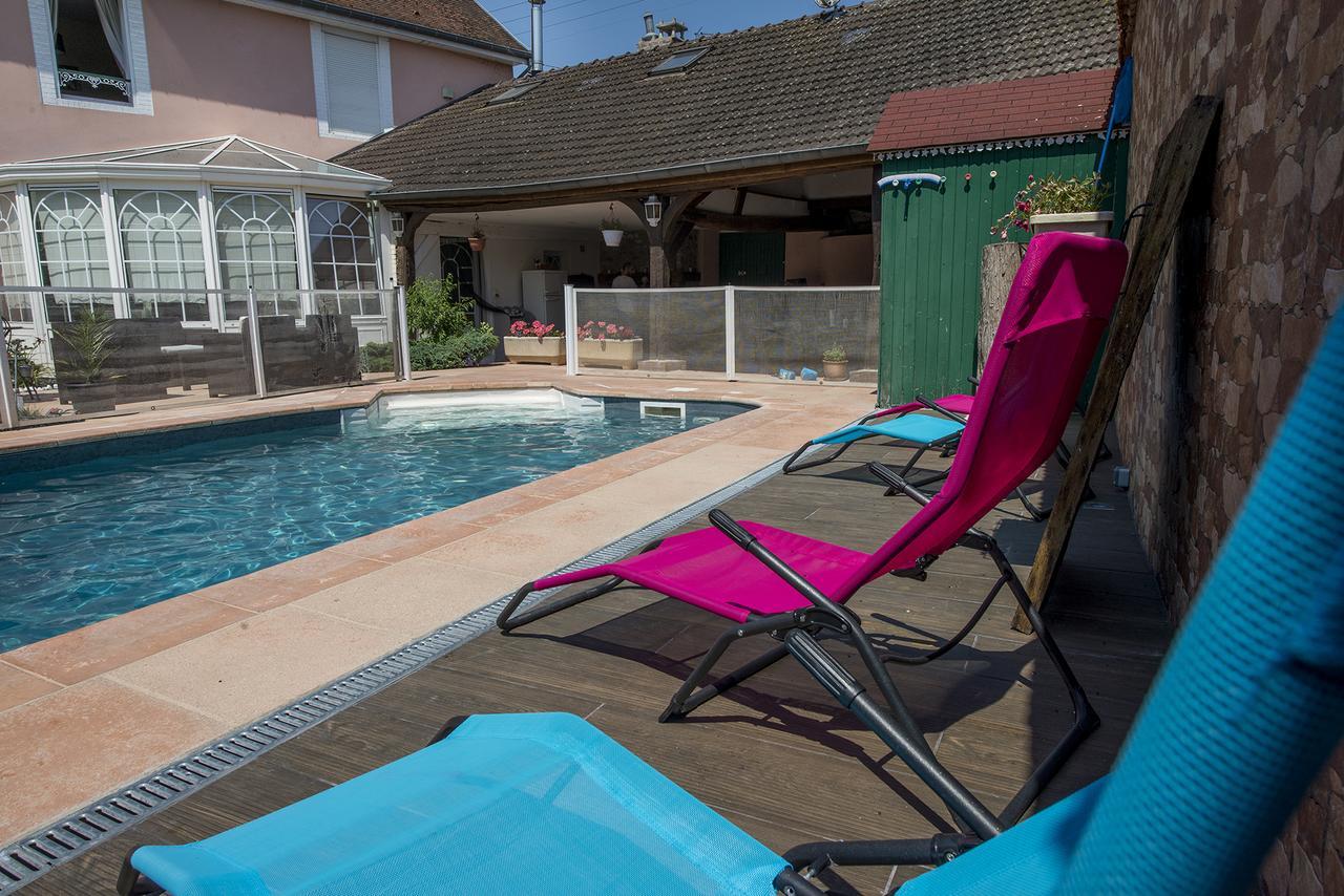 Le Relais De St Martin Panzió Rilly-la-Montagne Kültér fotó