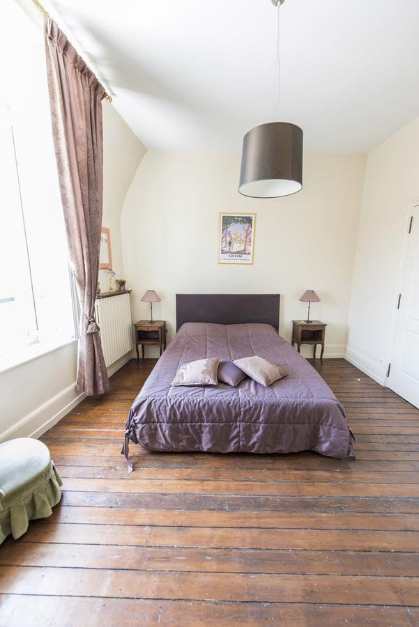 Le Relais De St Martin Panzió Rilly-la-Montagne Kültér fotó